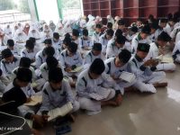 Murid MTs Al-Inska Rutin Tadarus Alquran Pagi